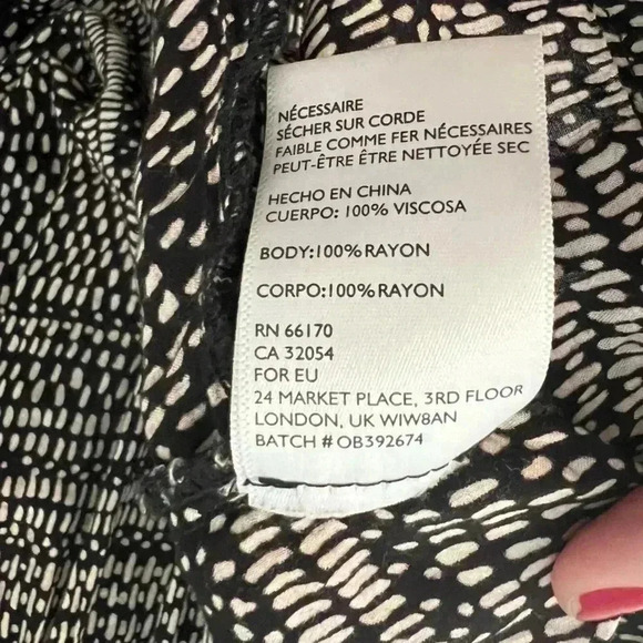 ECOTE Black White Printed Romper with Pockets Size S (F132) - Picture 6 of 8